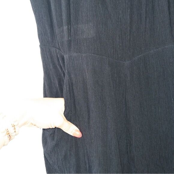 Anthropologie Black Abbey Crepe Wide Leg Jumpsuit Size 6 - Picture 4 of 9